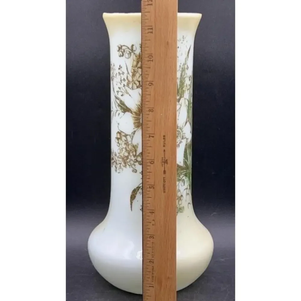 VTG Takahashi Soft Flower San Francisco Bud Vase Hand-Painted 11.5